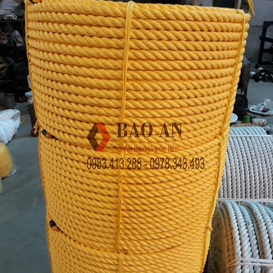 Dây thừng nilon màu vàng